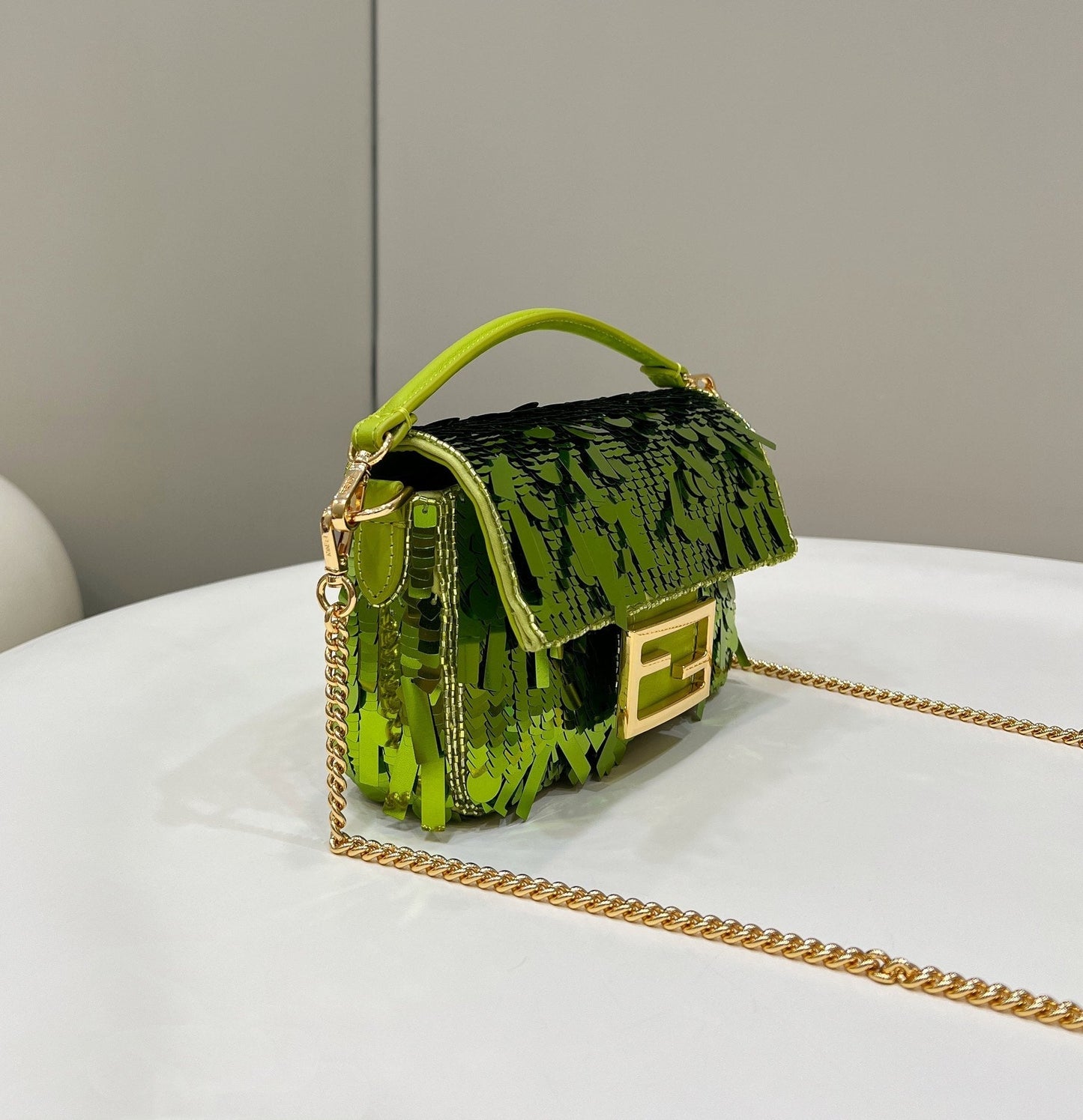 Luxury FendiBAGUETTE MINI 19 IN LIMERICK GREEN SEQUINS GOLD HARDWARE