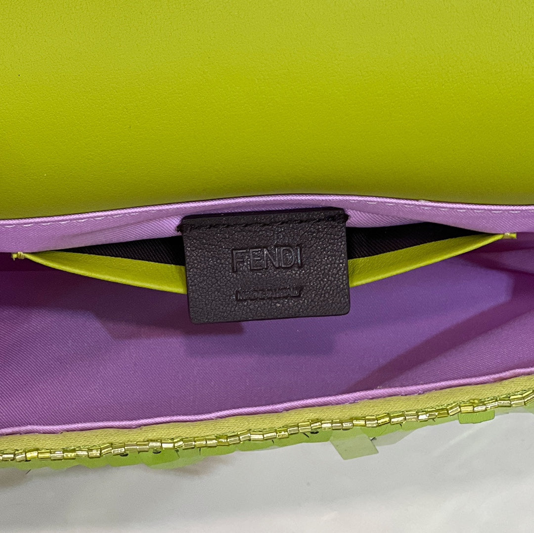 Luxury FendiBAGUETTE MINI 19 IN LIMERICK GREEN SEQUINS GOLD HARDWARE