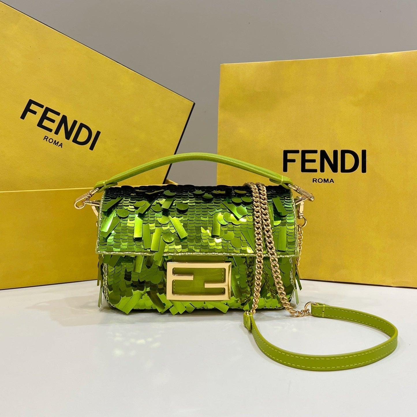 Luxury FendiBAGUETTE MINI 19 IN LIMERICK GREEN SEQUINS GOLD HARDWARE