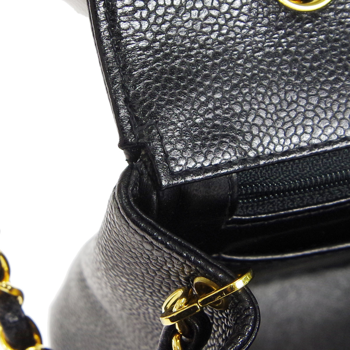 CHANEL 1997-1999 Tall Diana Flap Medium Black Caviar 27060