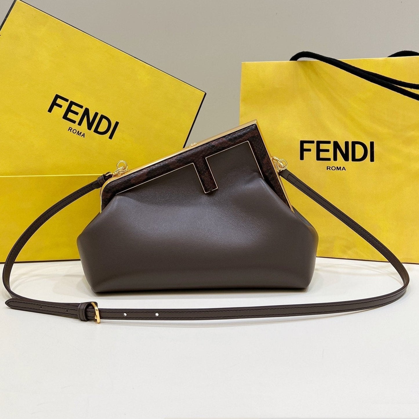 Luxury FendiLuxury FendiFIRST MEDIUM 26 BAG IN CHOCOLATE BROWN CALFSKIN WITH GOLD HARDWARE