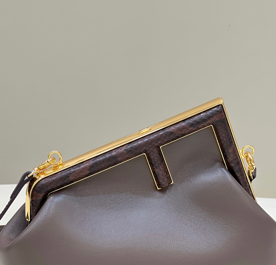 Luxury FendiLuxury FendiFIRST MEDIUM 26 BAG IN CHOCOLATE BROWN CALFSKIN WITH GOLD HARDWARE