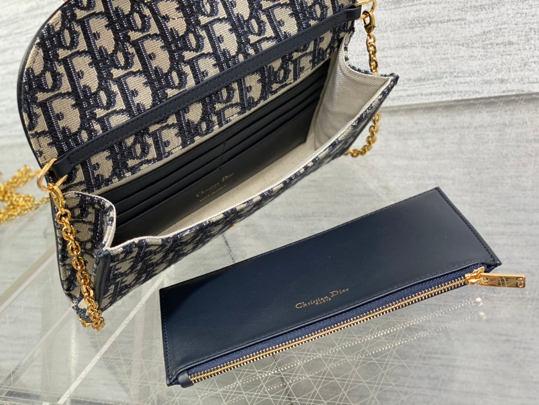 Luxury Diorbobby east west pouch 22cm blue oblique with chain