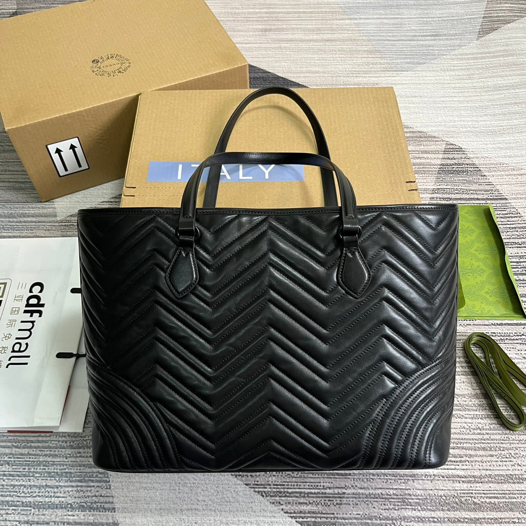 Luxury Gucci GG MARMONT LARGE 38 TOTE IN BLACK CALFSKIN