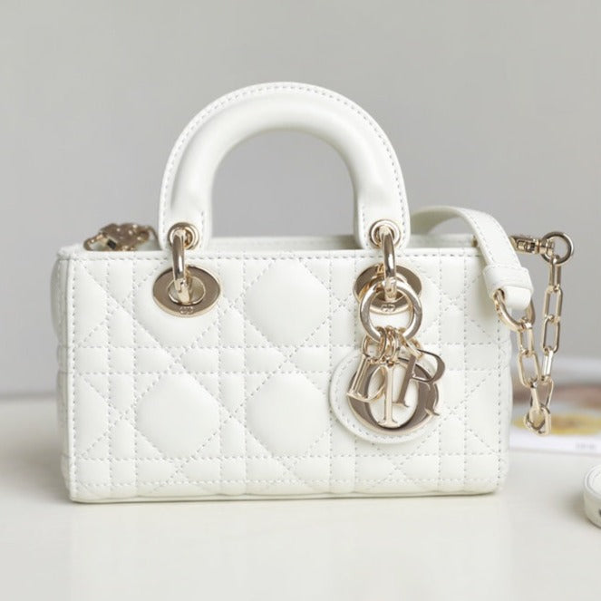 Luxury DiorLADY D-JOY MICRO 16 IN WHITE LAMBSKIN