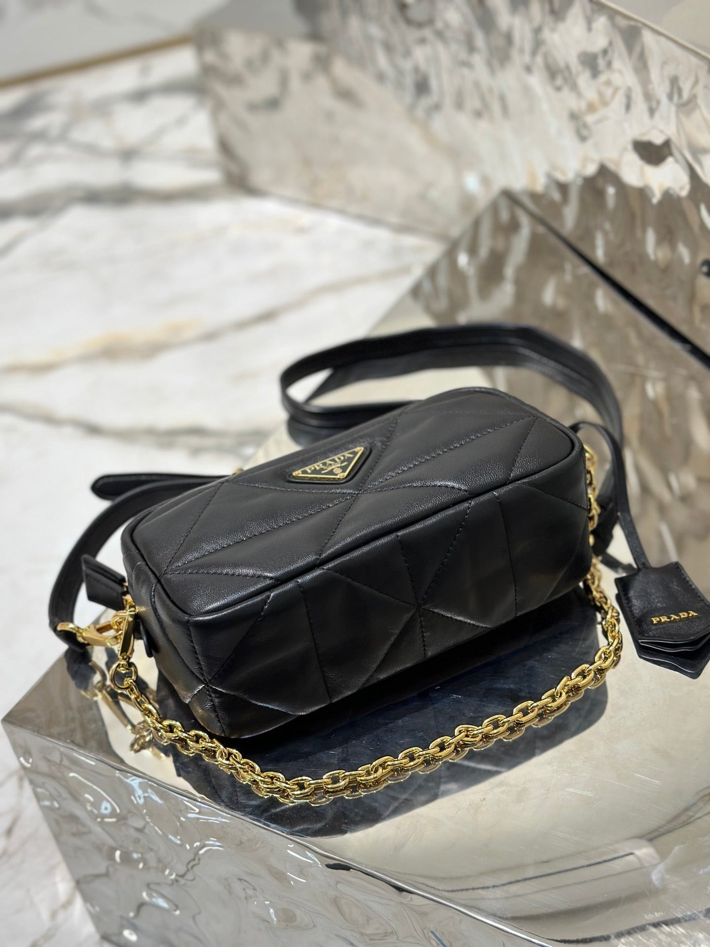 Luxury PradaCAMERA BAG 22 IN BLACK TRIANGLE PATTERN QUILTED LAMBSKIN GOLD HARDWARE