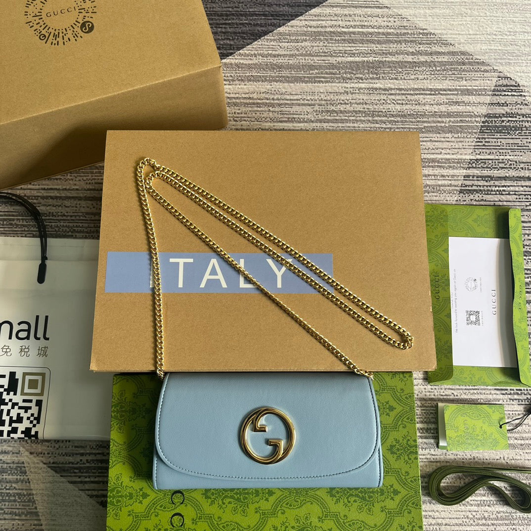 Luxury Gucci BLONDIE SHOULDER BAG 21 IN SKY BLUE CALFSKIN GOLD HARDWARE