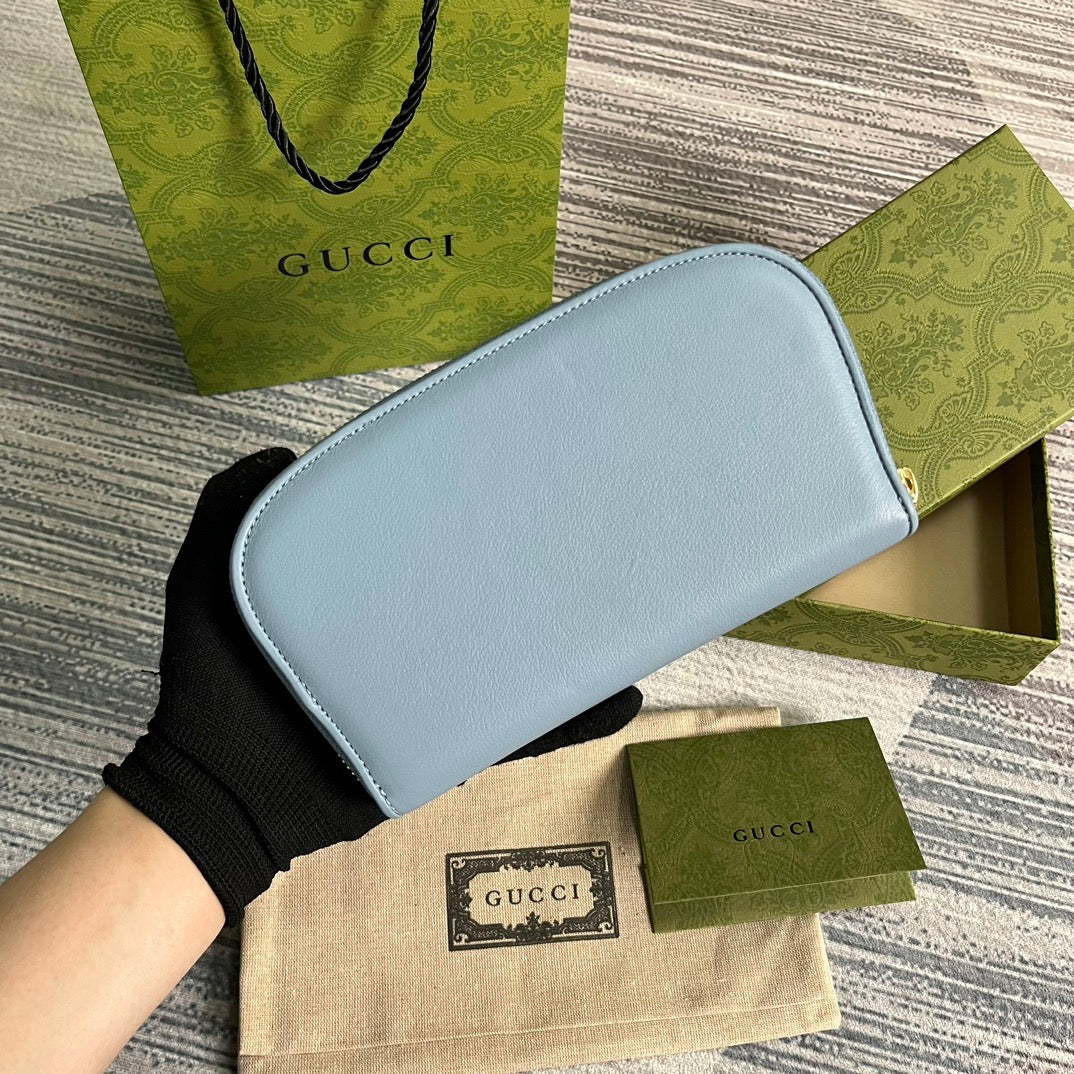 Luxury Gucci GG BLONDIE 21 FULL ZIP WALLET IN BLUE PASTEL CALFSKIN