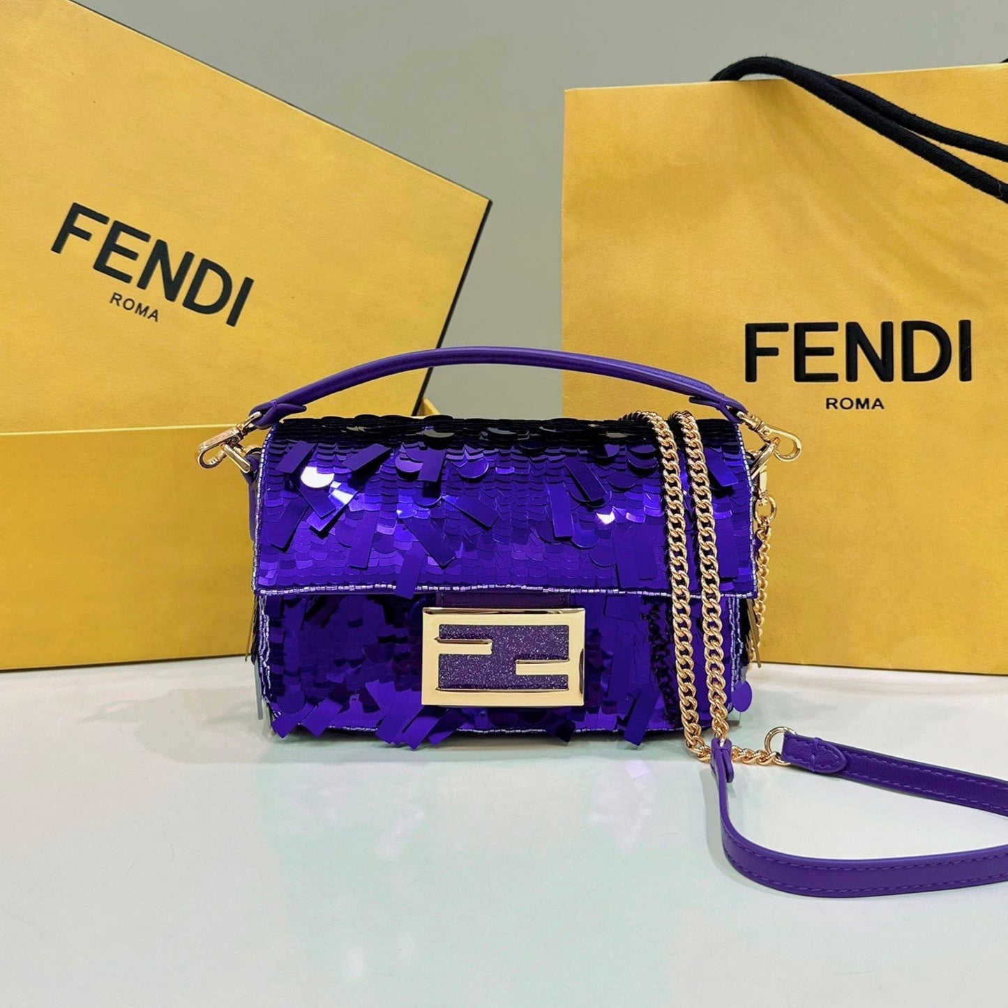 Luxury FendiBAGUETTE MINI 19 IN GRAPE JELLY SEQUINS GOLD HARDWARE