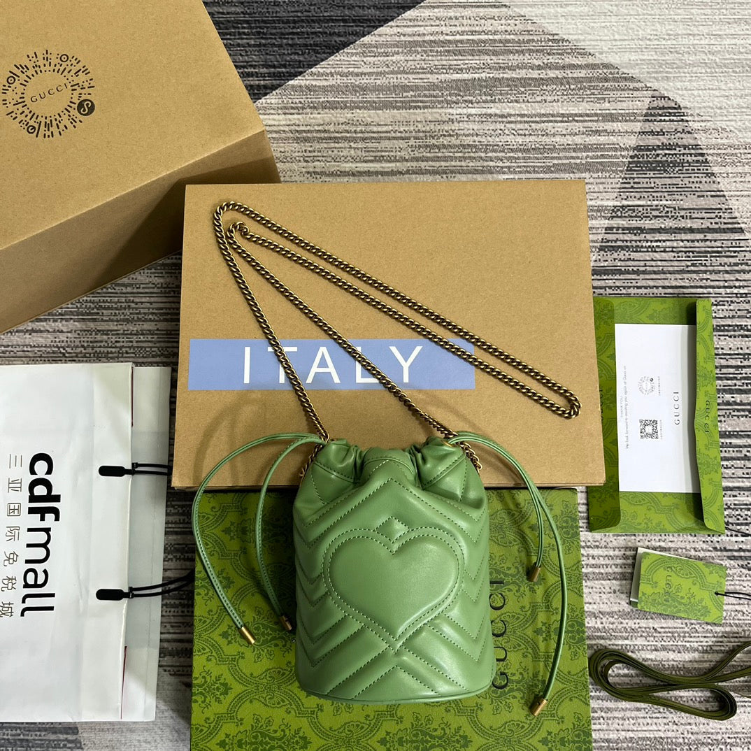 Luxury Gucci GG MARMONT 17 BUCKET BAG IN LIGHT GREEN CALFSKIN
