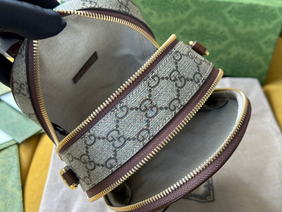 Luxury Gucci GG MULTI-FUNCTION MINI 19 BACKPACK IN BEIGE AND BROWN CANVAS