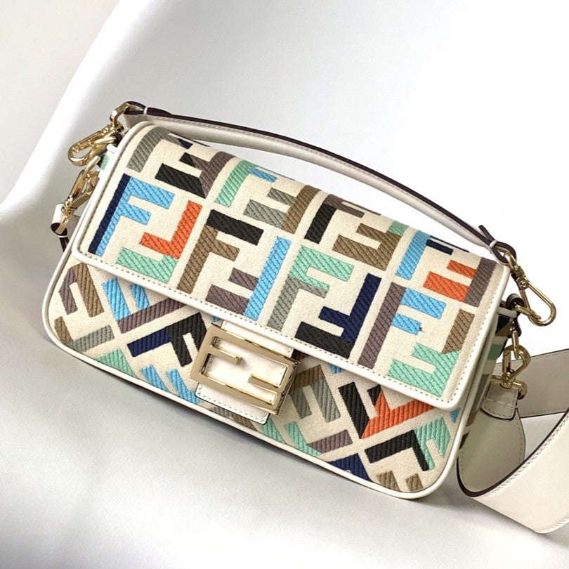 Luxury FendiFend Baguette White and Multicolour Canvas Bag 27 with FF Embroidery Ghw