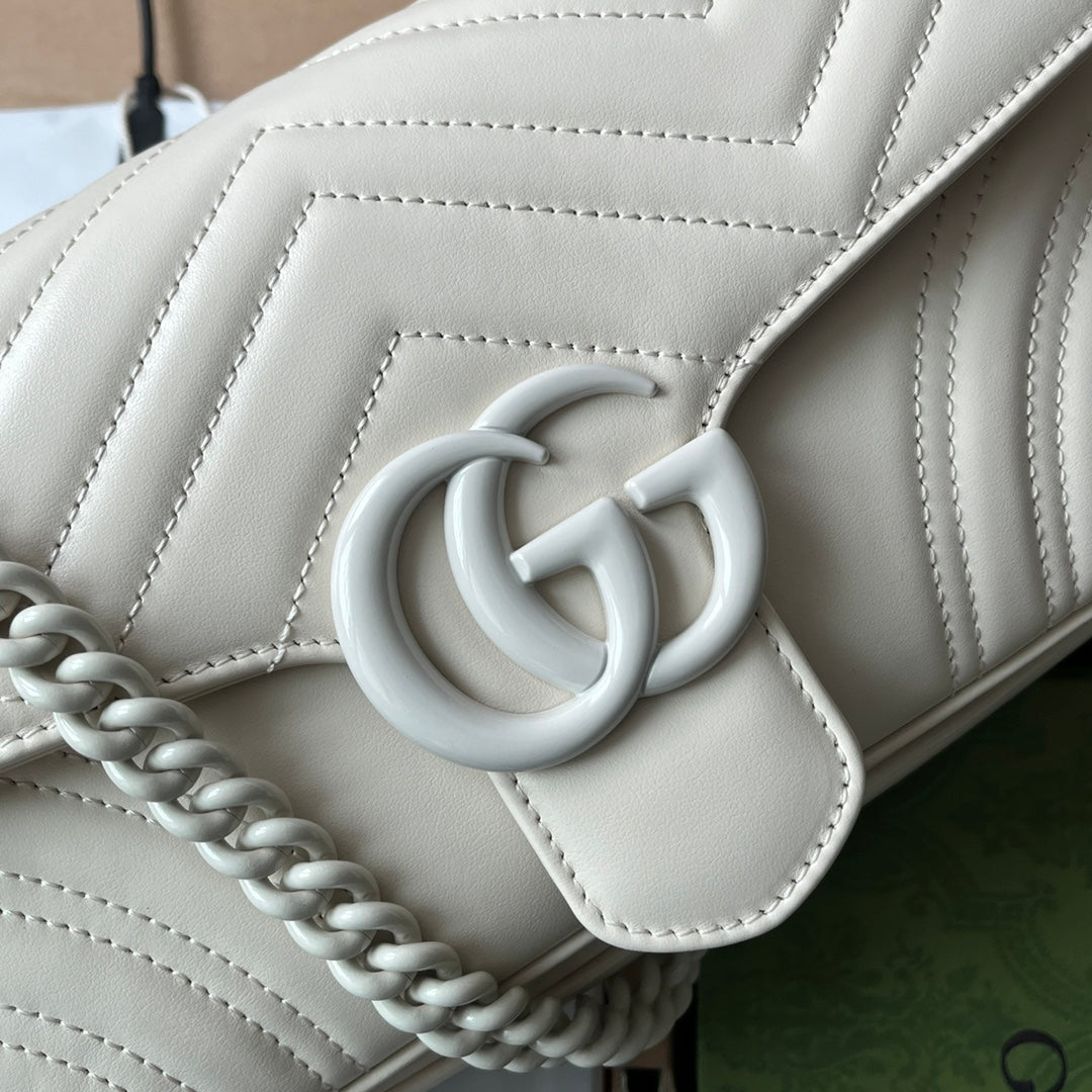 Luxury Gucci gg marmont 26cm all white calfskin