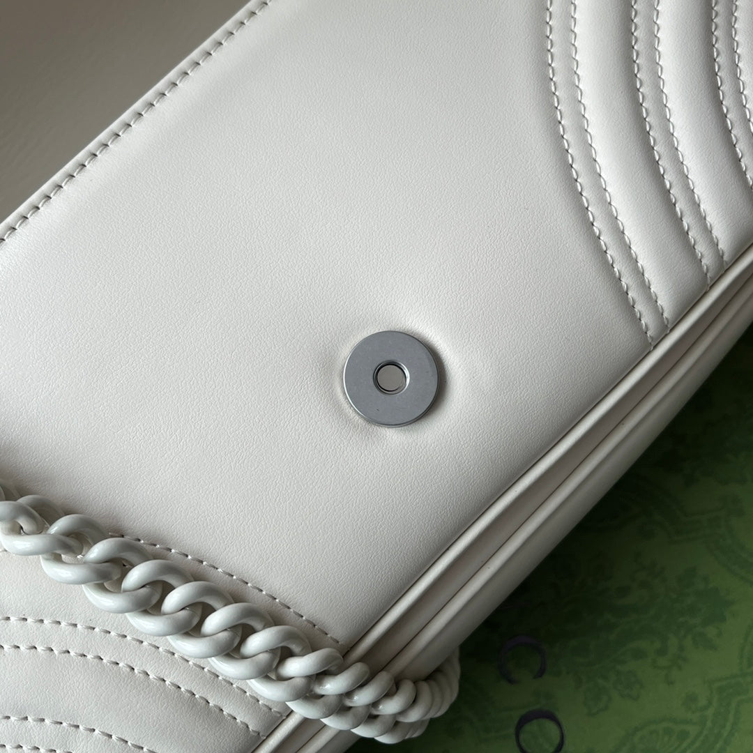 Luxury Gucci gg marmont 26cm all white calfskin