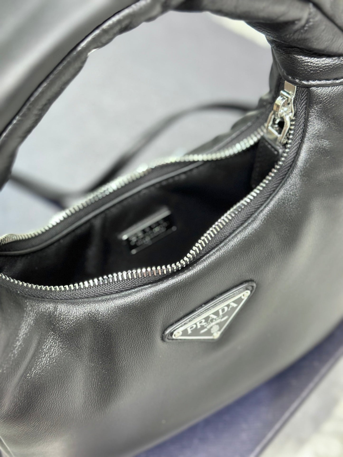 Luxury PradaHOBO BAG 21 IN BLACK SOFT LAMBSKIN