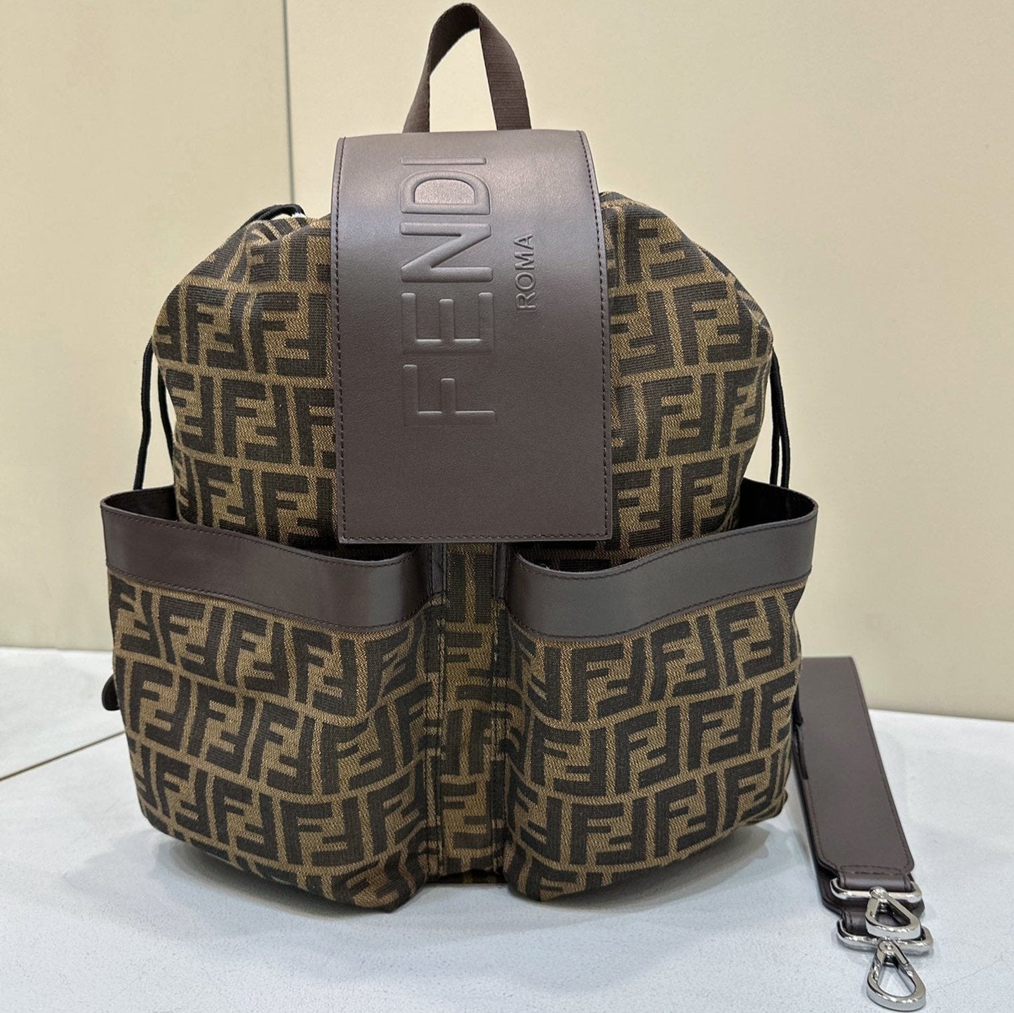 Luxury FendiLuxury FendiSTRIKE 41 MEDIUM FF MOCHA BROWN JACQUARD FABRIC BACKPACK