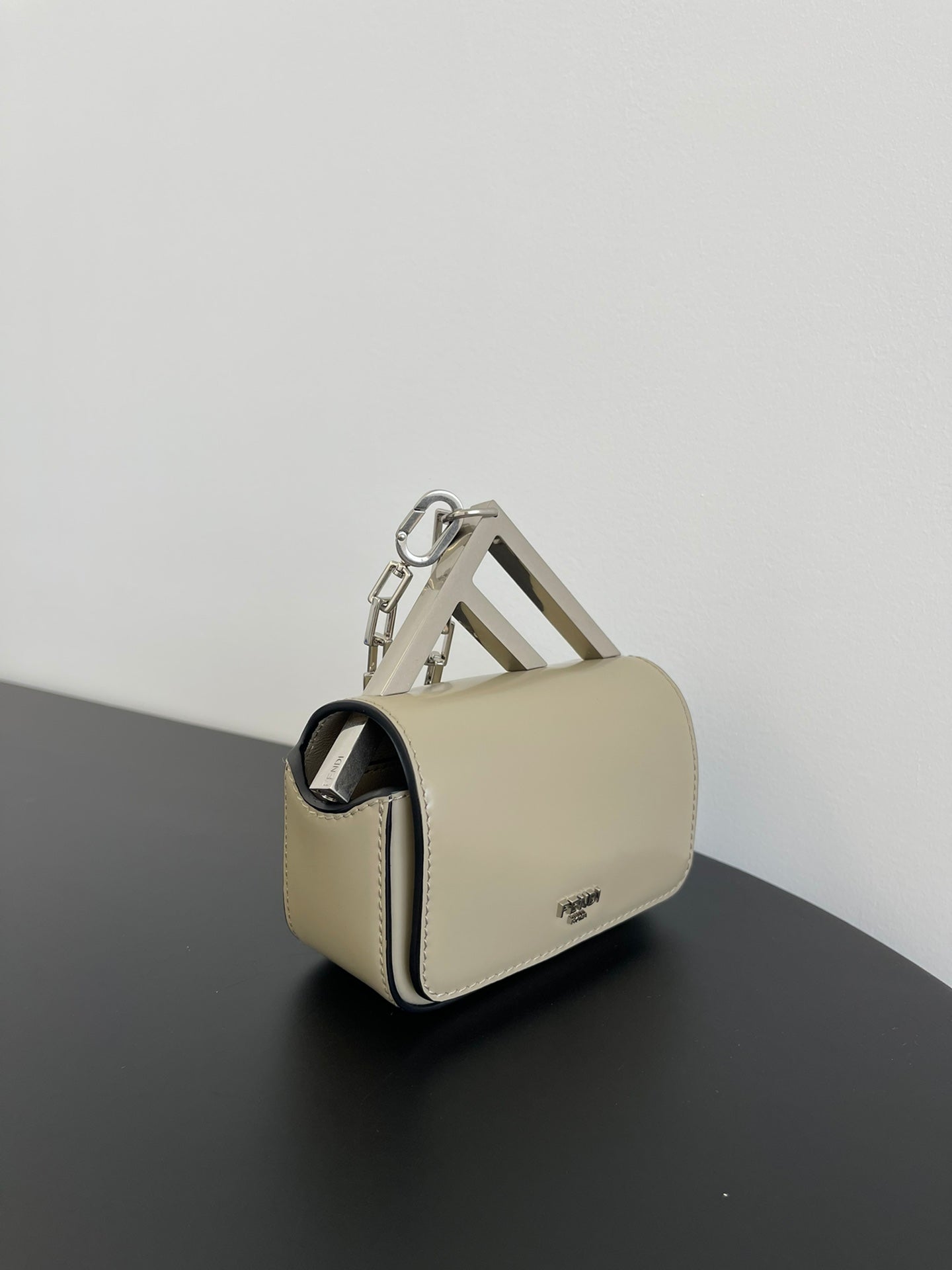 Luxury FendiLuxury FendiMINI FIRST SIGHT 13 BAG IN TAN BROWN CALFSKIN WITH SILVER HARDWARE