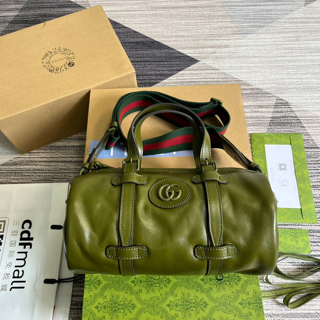 Luxury Gucci GG SMALL 28 DUFFLE BAG IN GREEN MOSS SOLF CALFSKIN