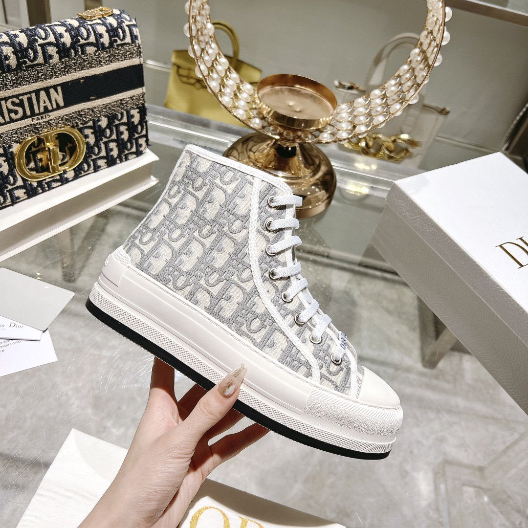 Luxury Diorwalkn high-top 45 white grey oblique embroidery canvas