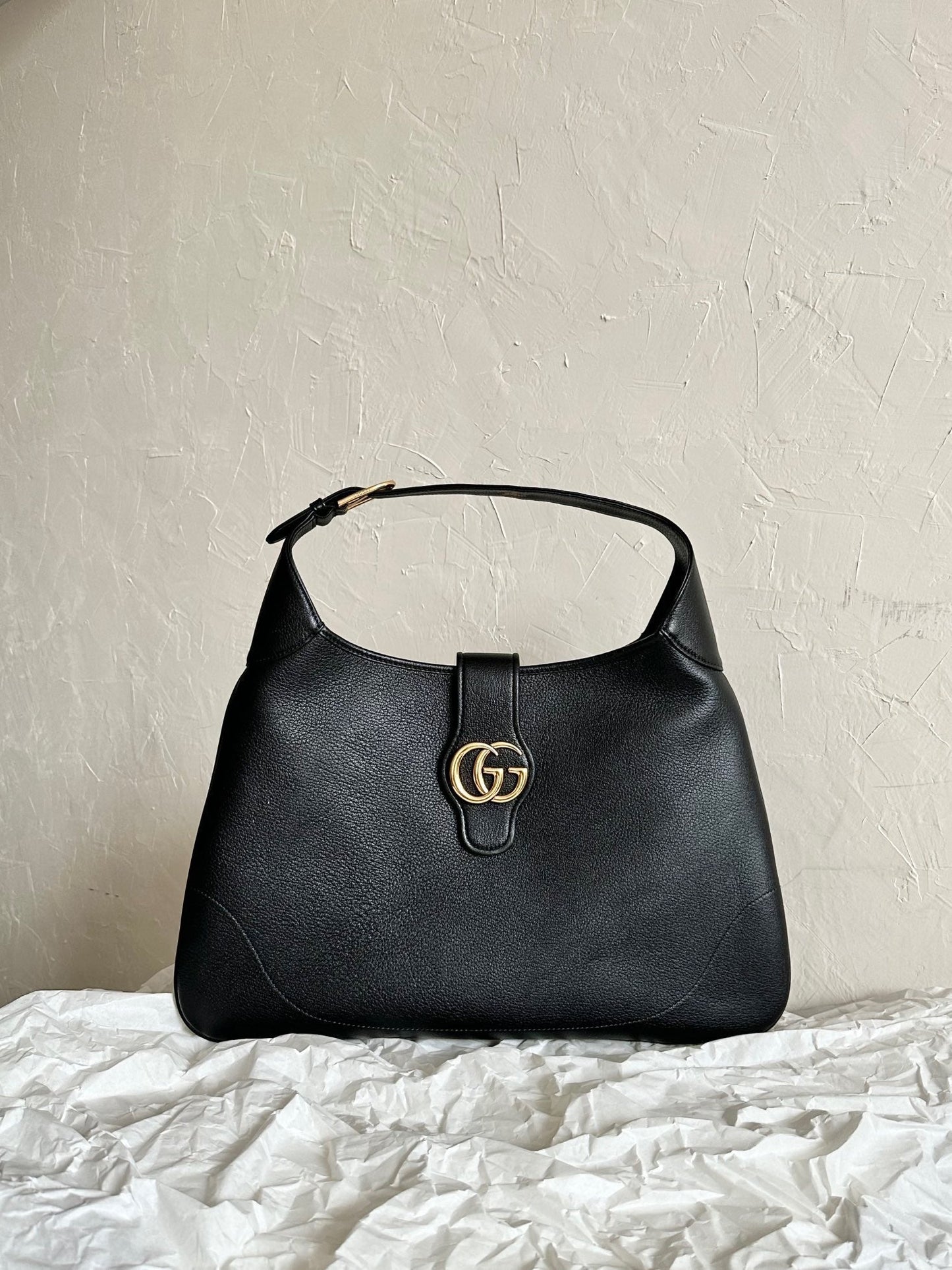 Luxury Gucci APHRODITE LARGE 47 SHOULDER BAG IN BLACK CALFSKIN