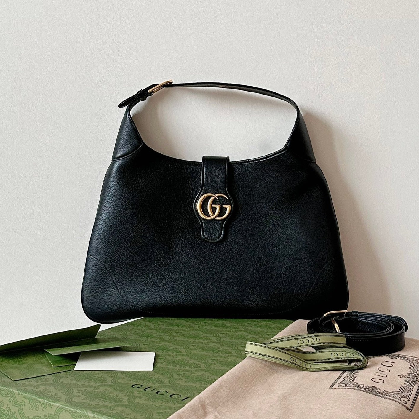 Luxury Gucci APHRODITE LARGE 47 SHOULDER BAG IN BLACK CALFSKIN