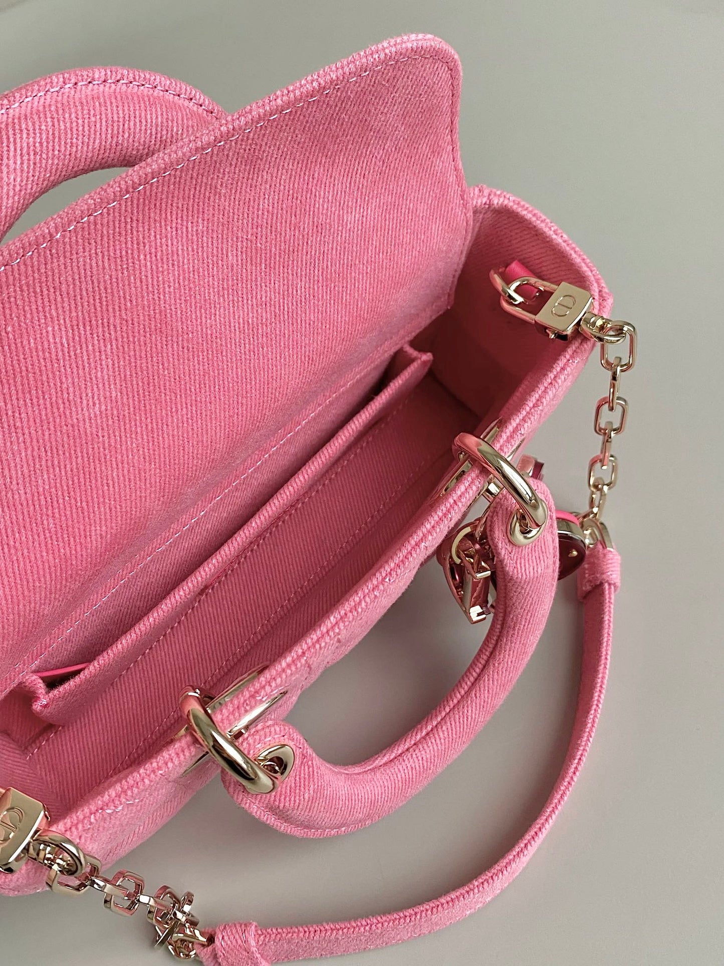 Luxury DiorD-JOY BAG 22 IN HOT PINK MACROCANNAGE DENIM