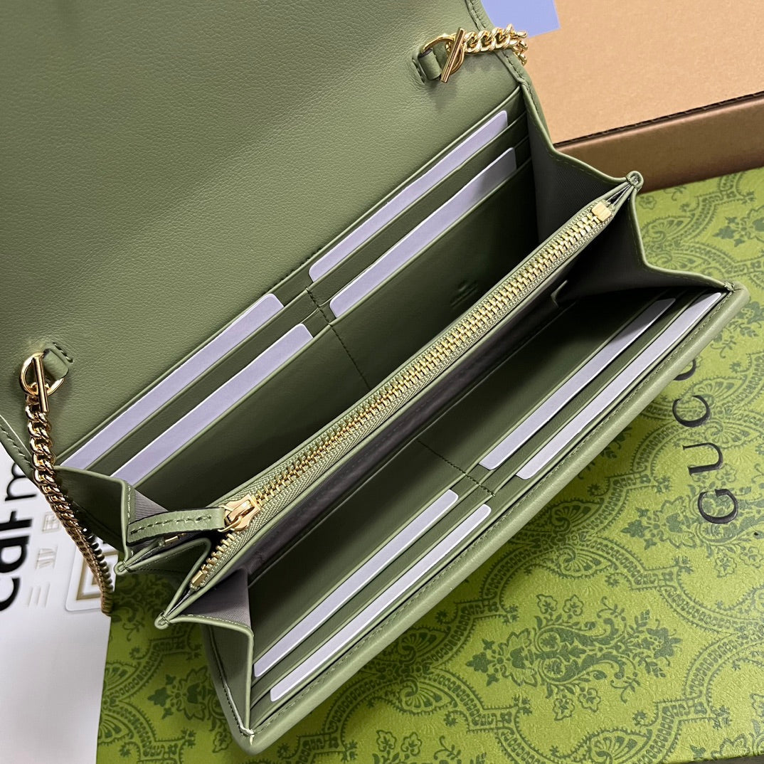 Luxury Gucci BLONDIE SHOULDER BAG 21 IN GREEN CALFSKIN GOLD HARDWARE