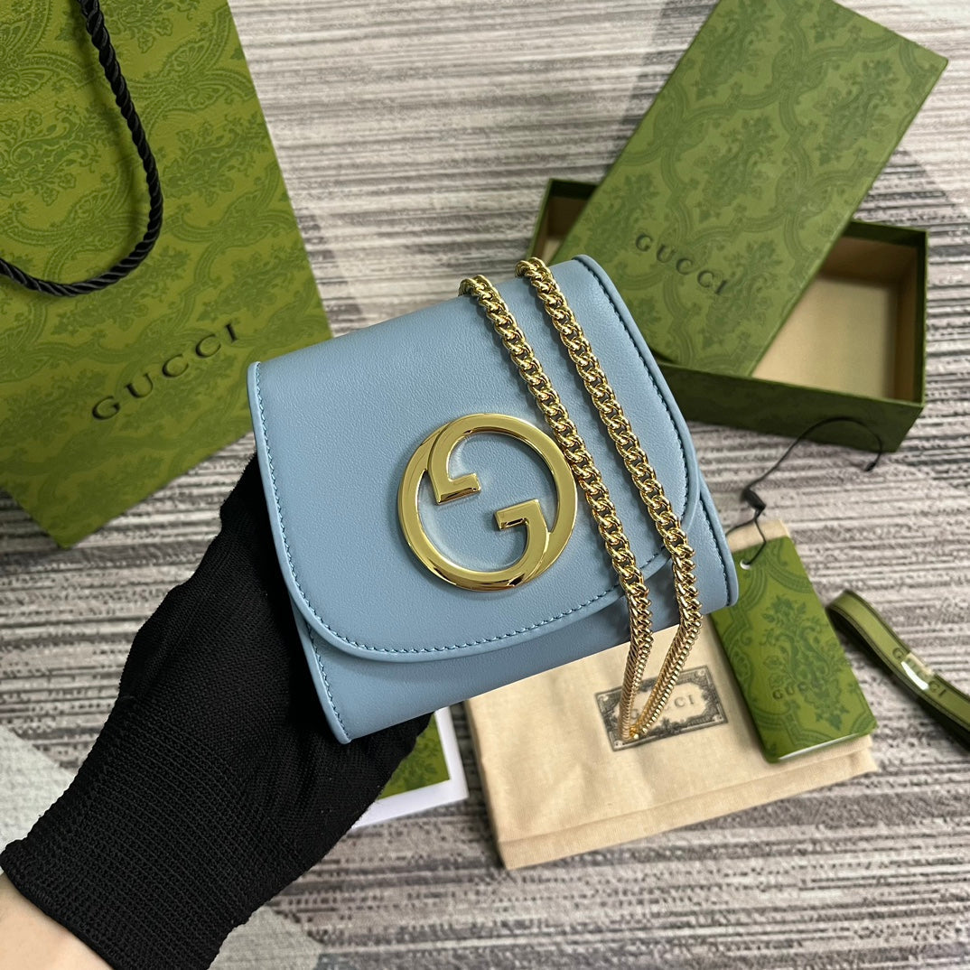 Luxury Gucci BLONDIE INTERLOCK MINI SHOULDER BAG 12 IN SKY BLUE CALFSKIN GOLD CHAIN