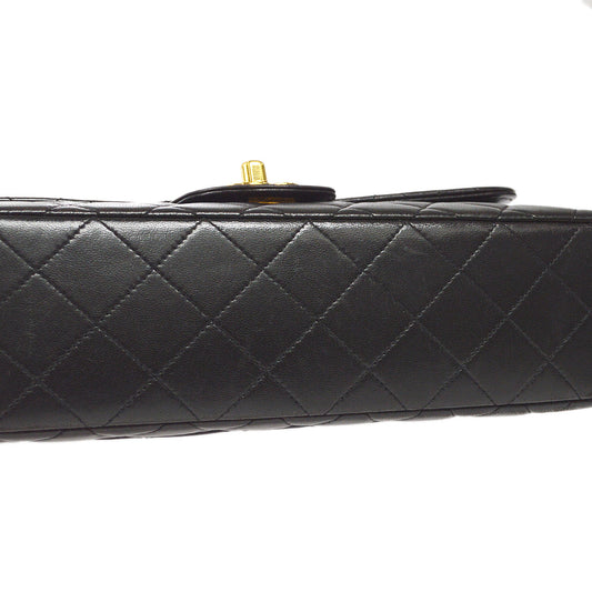 CHANEL Classic Single Flap Medium Handbag Black Lambskin 22577