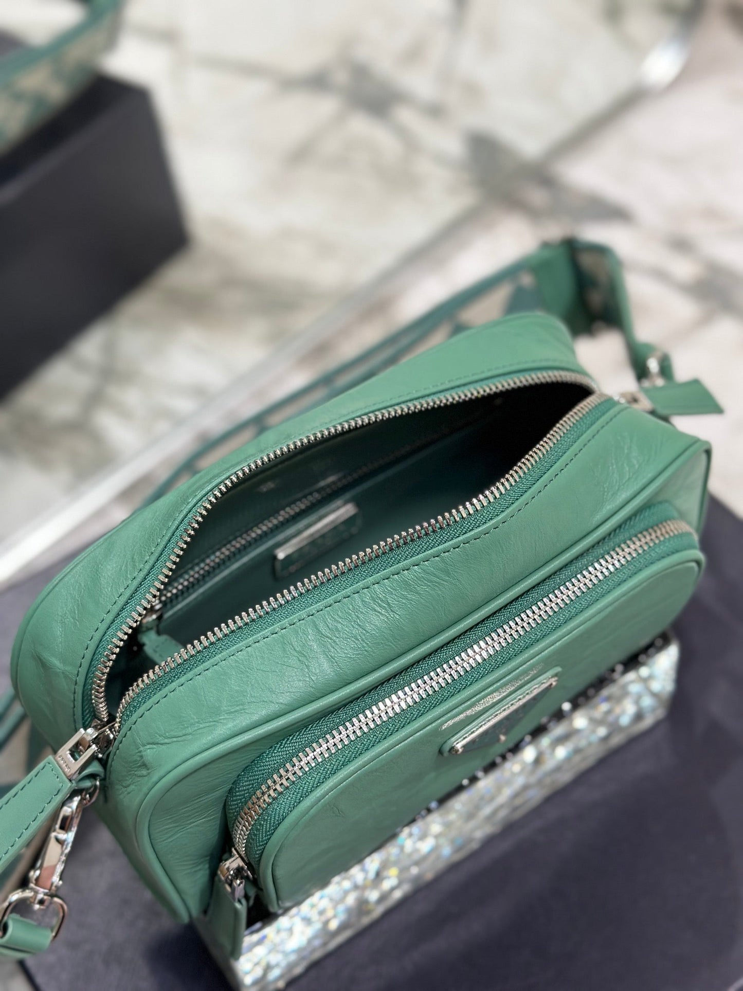 Luxury PradaCAMERA BAG 23 IN CASTLETON GREEN WRINKLED LAMBSKIN