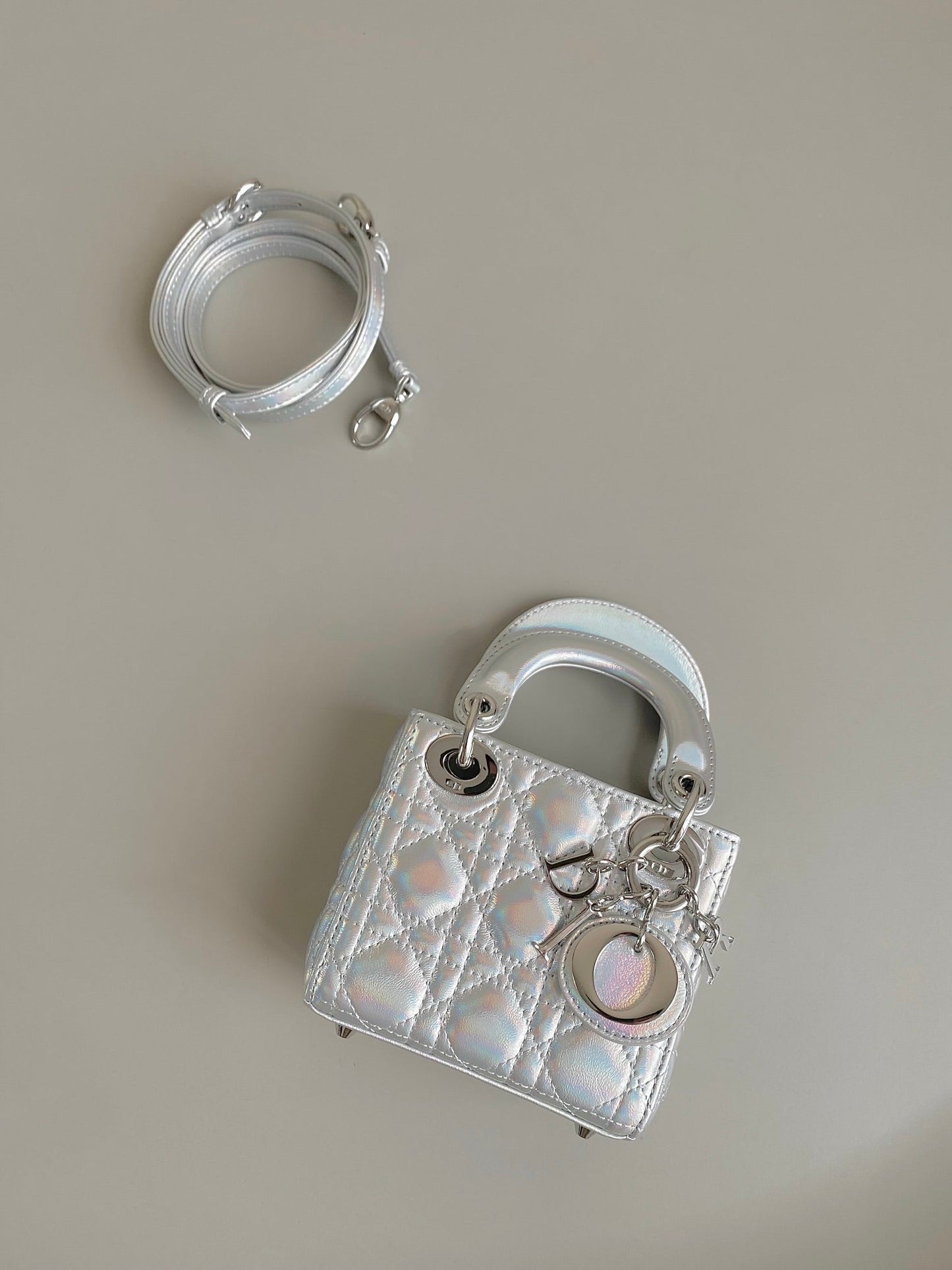 Luxury DiorMICRO LADY 12 BAG IN SILVER LAMBSKIN
