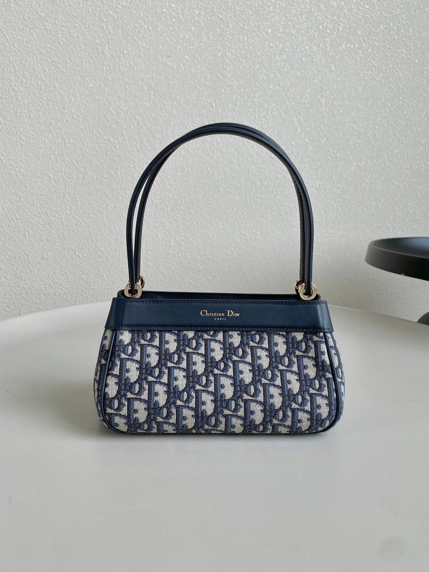 Luxury DiorMEDIUM 22 KEY HANDBAG IN BLUE OBLIQUE JACQUARD