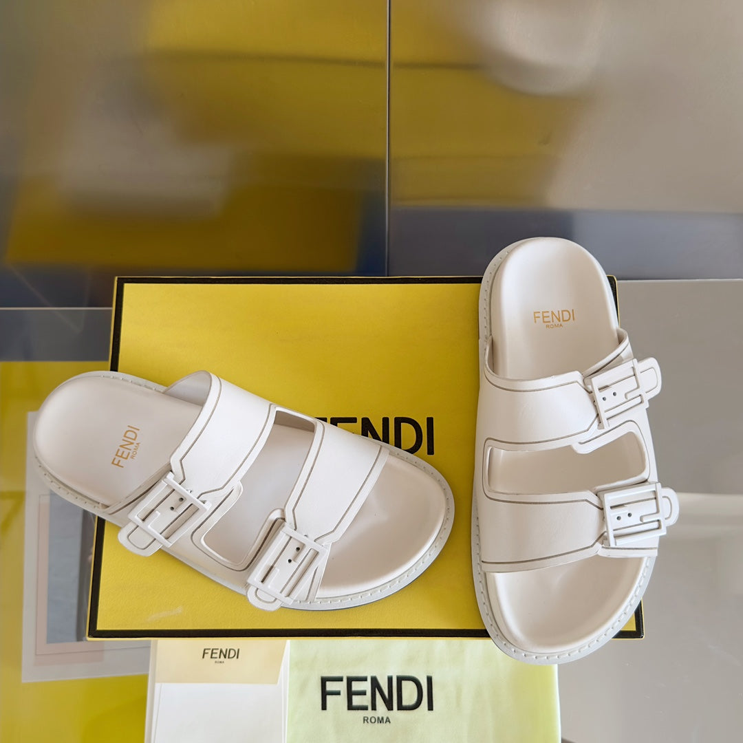 Luxury FendiLuxury FendiBAGUETTE DAD SANDALS IN WHITE CALFSKIN
