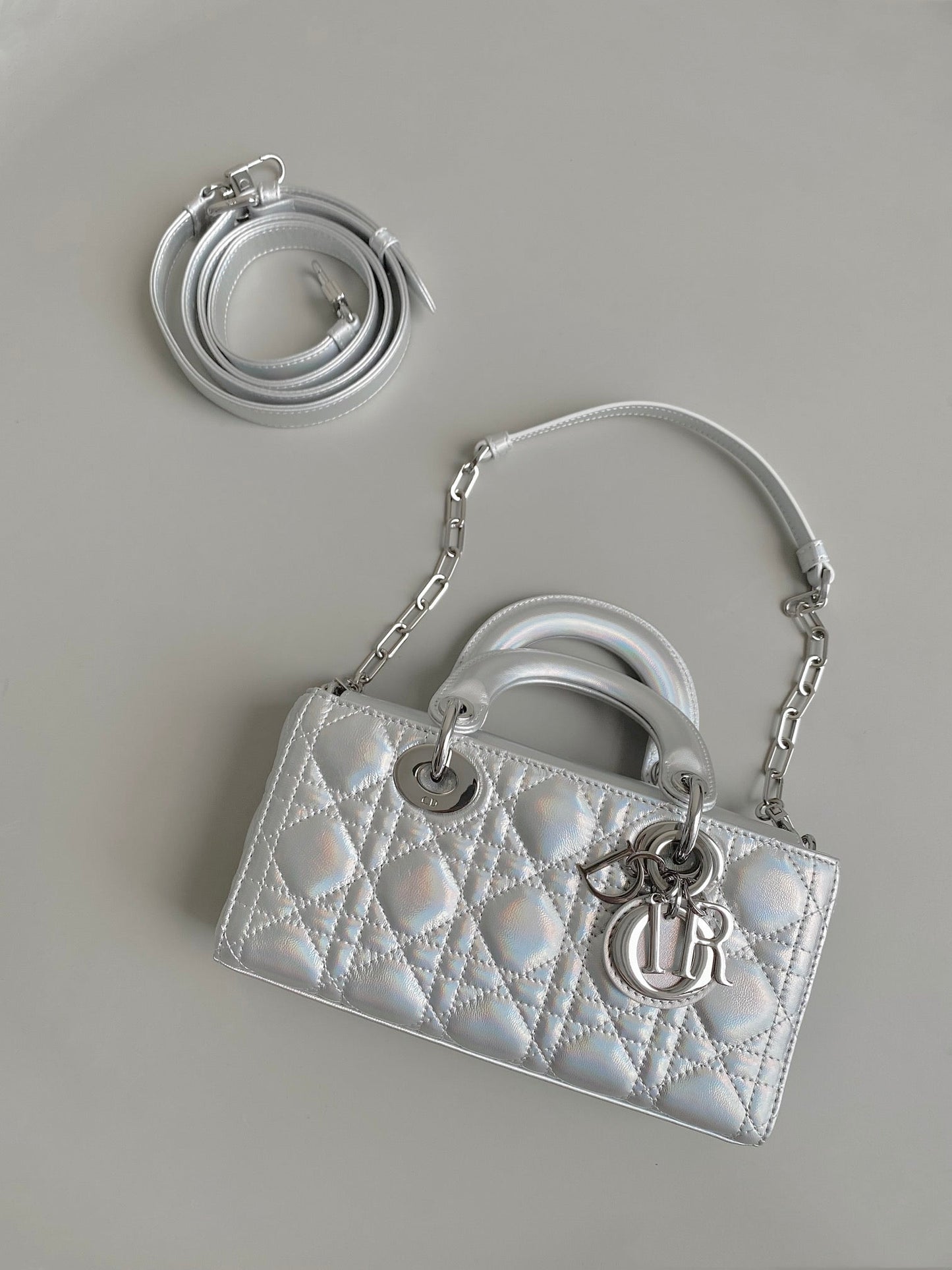 Luxury DiorD-JOY BAG 22 IN SILVER LAMBSKIN