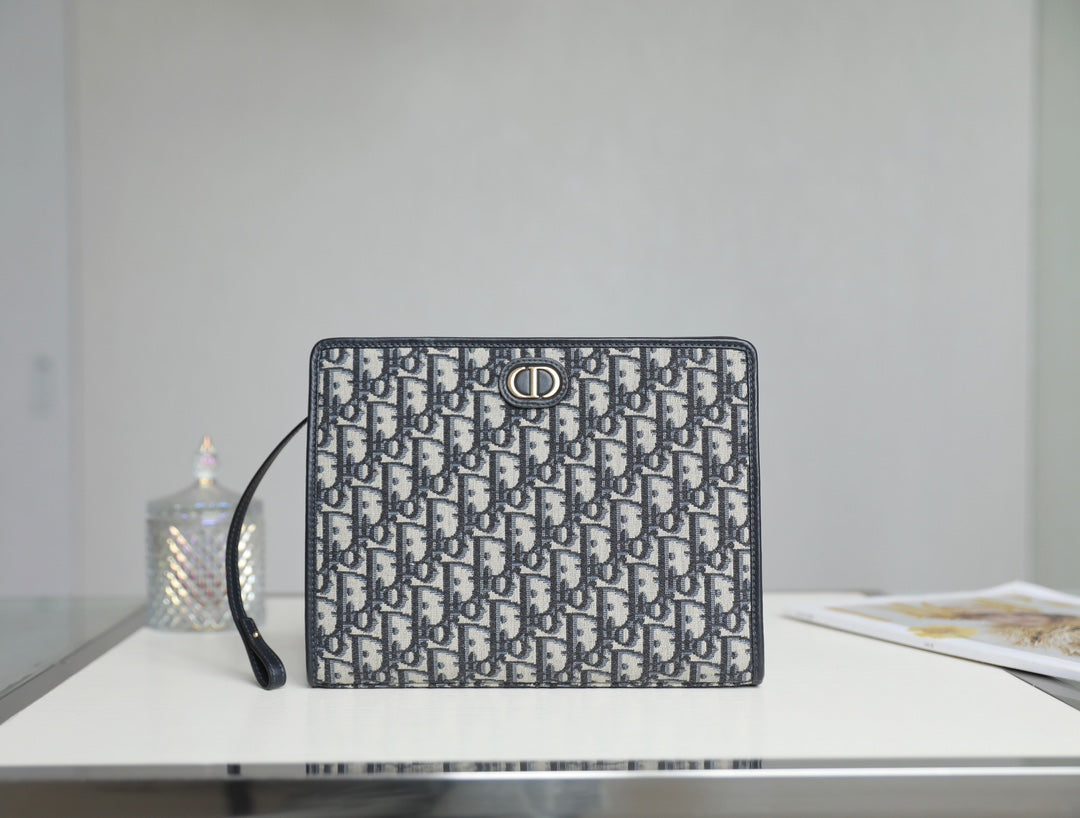 Luxury DiorBOOK TOTE 26 IN BLUE OBLIQUE JACQUARD