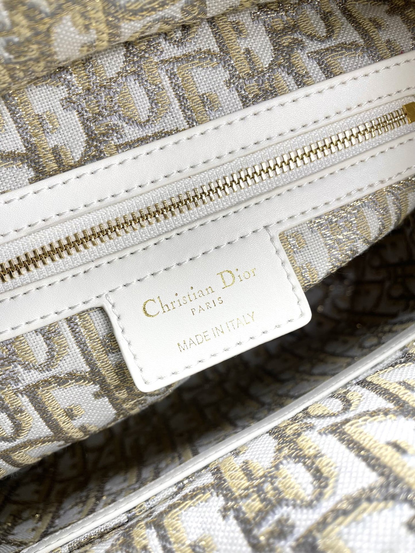 Luxury Diormedium lady 24 bamboo basket white canvas