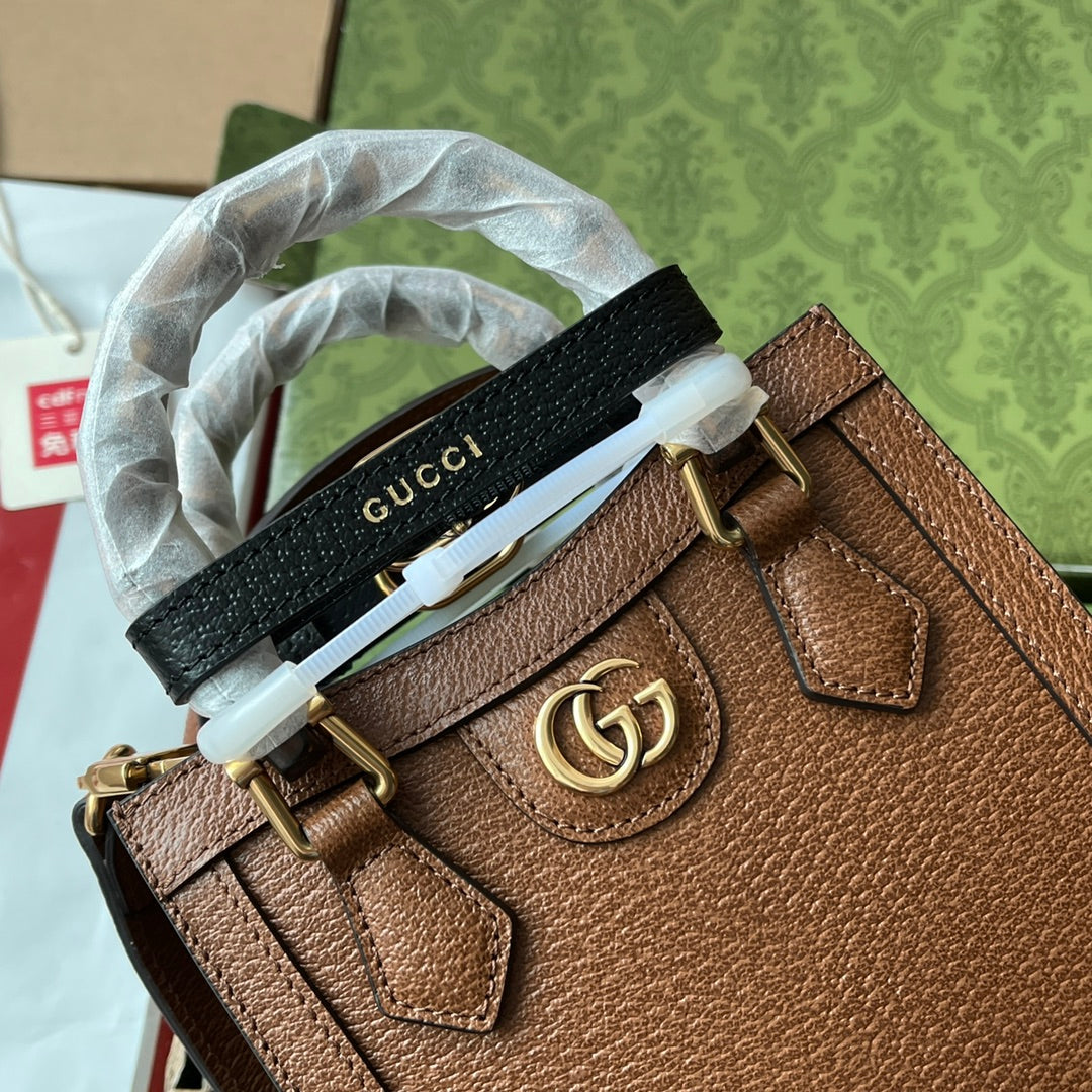 Luxury Gucci DIANA TOTE BAG 19 IN BROWN LAMBSKIN WITH BAMBOO HANDLE