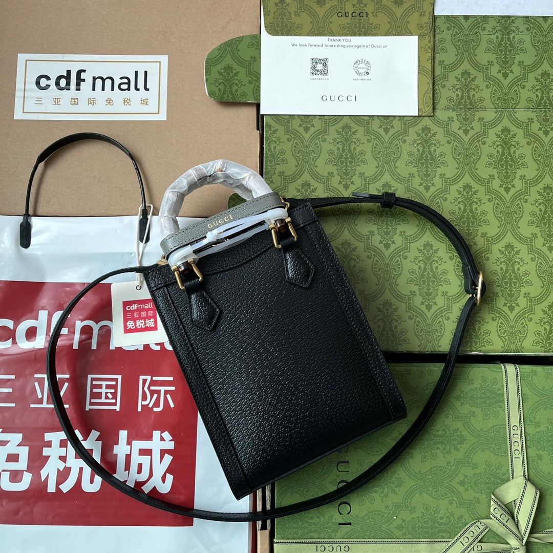 Luxury Gucci DIANA TOTE BAG 19 IN BLACK LAMBSKIN WITH BAMBOO HANDLE
