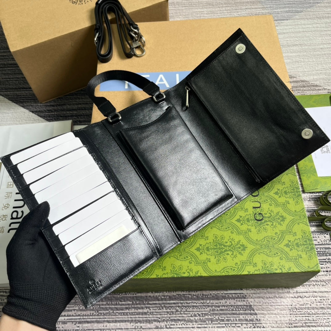 Luxury Gucci GG CLASP CLUTCH 20 IN BLACK CANVAS AND CALFSKIN