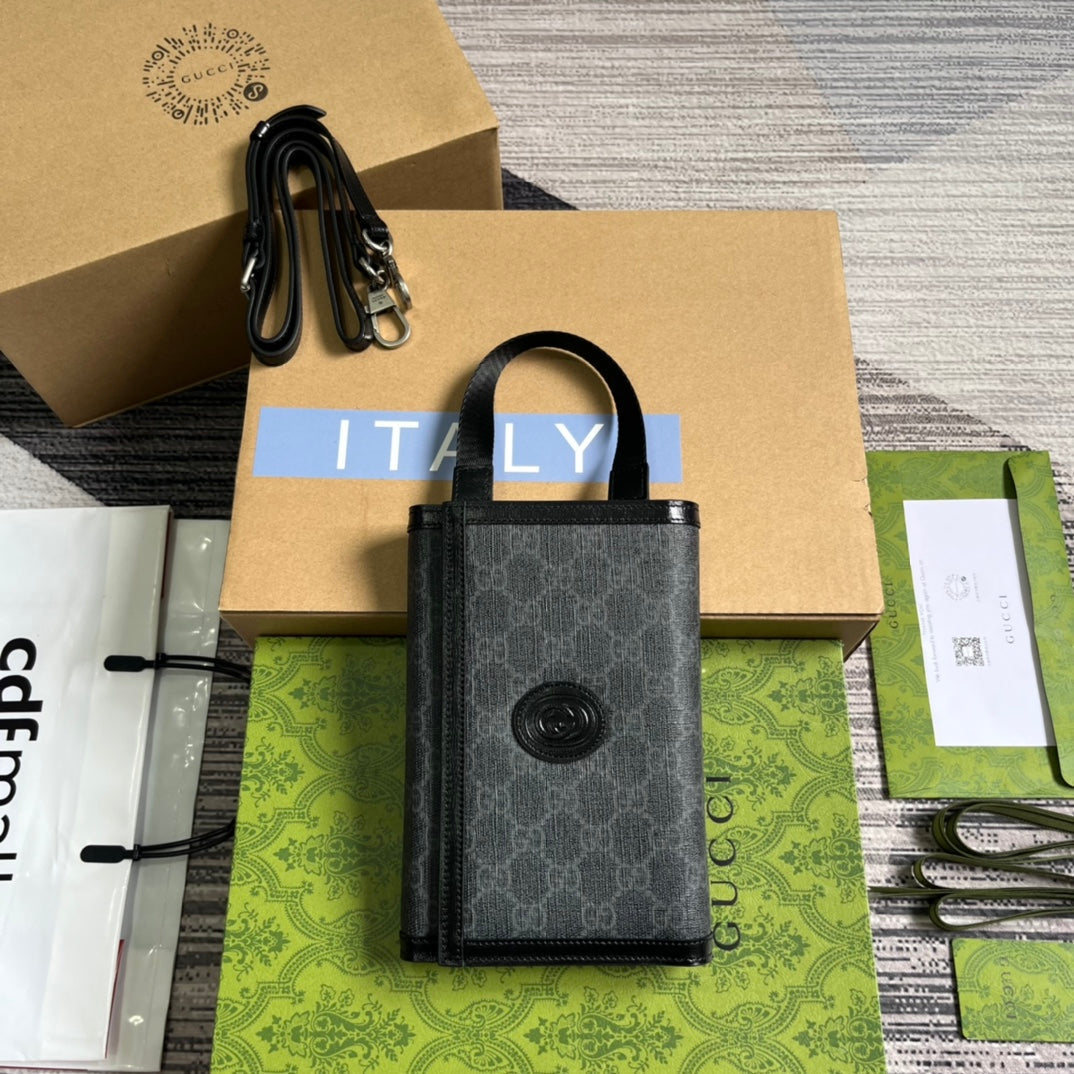 Luxury Gucci GG CLASP CLUTCH 20 IN BLACK CANVAS AND CALFSKIN