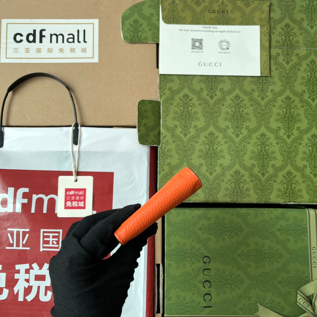 Luxury Gucci WALLET 11 IN ORANGE EMBOSSED CALFSKIN