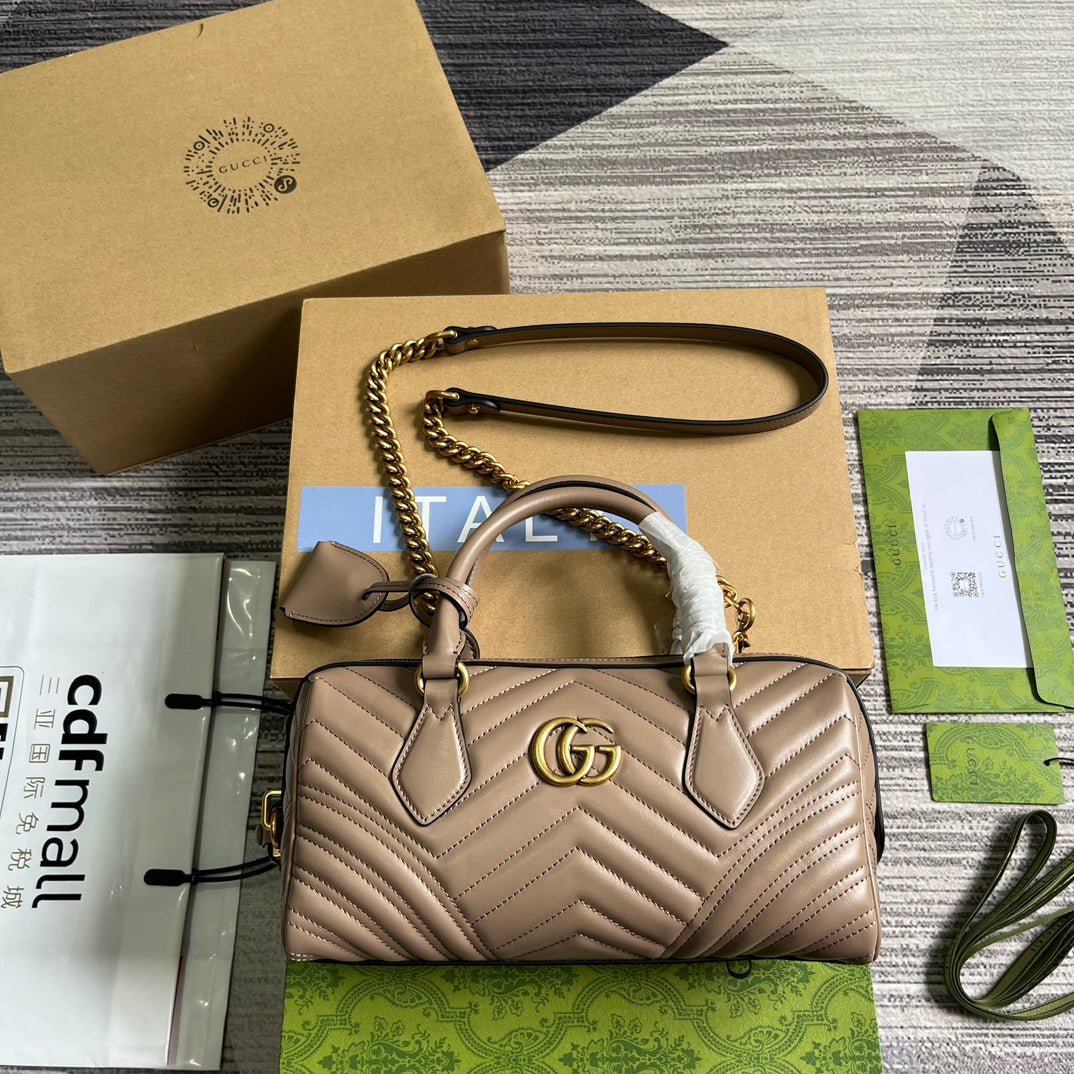 Luxury Gucci GG MARMONT MATELASSE 27 HANDBAG BEIGE CALFSKIN