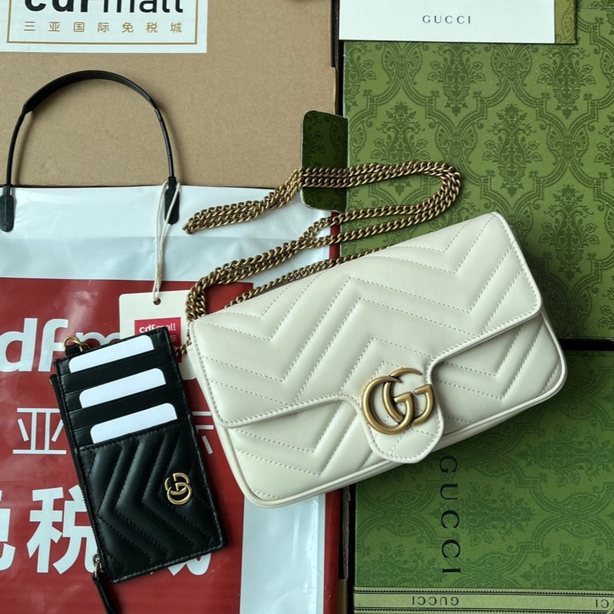 Luxury Gucci gg marmont 21cm white calfskin gold hardware