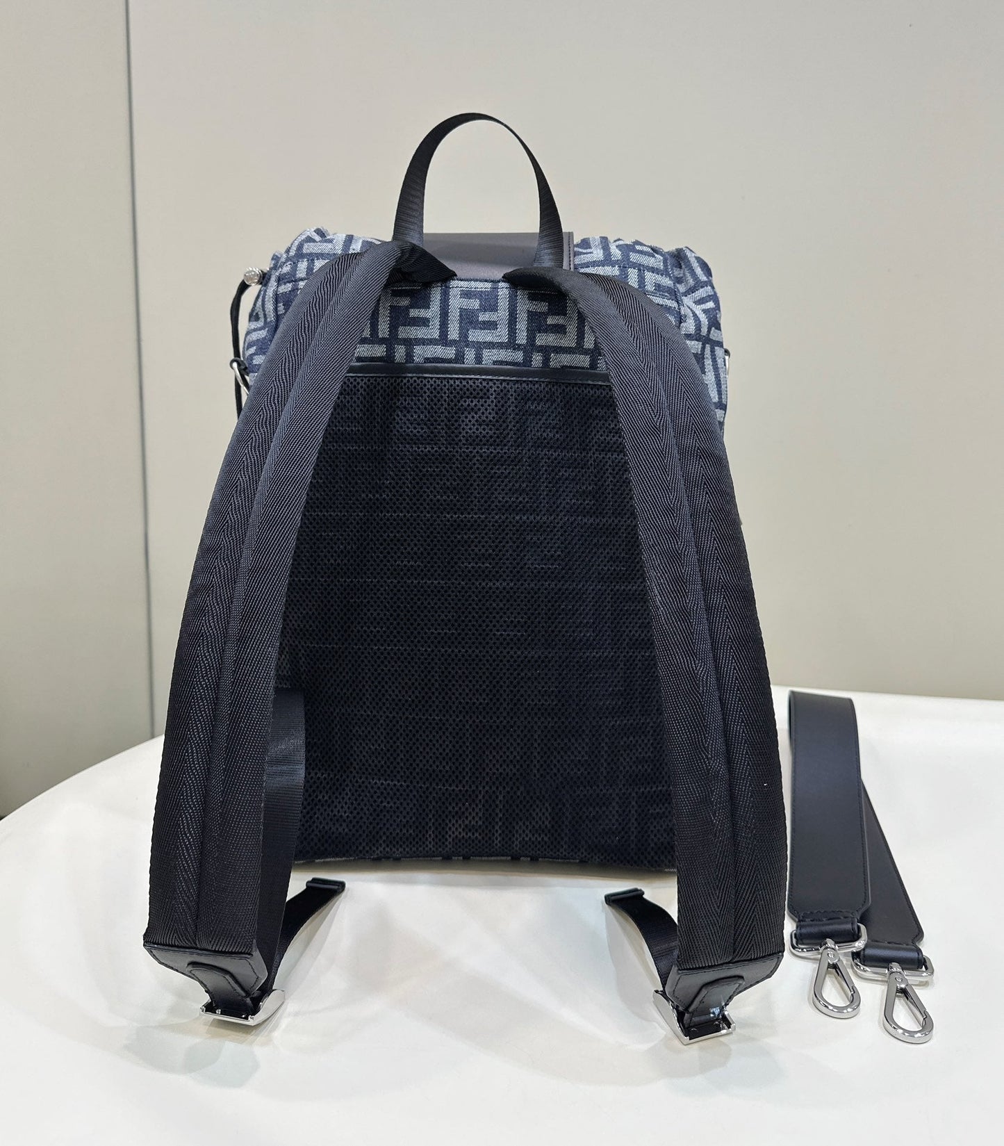 Luxury FendiLuxury FendiSTRIKE 41 MEDIUM FF MIDNIGHT BLUE JACQUARD FABRIC BACKPACK
