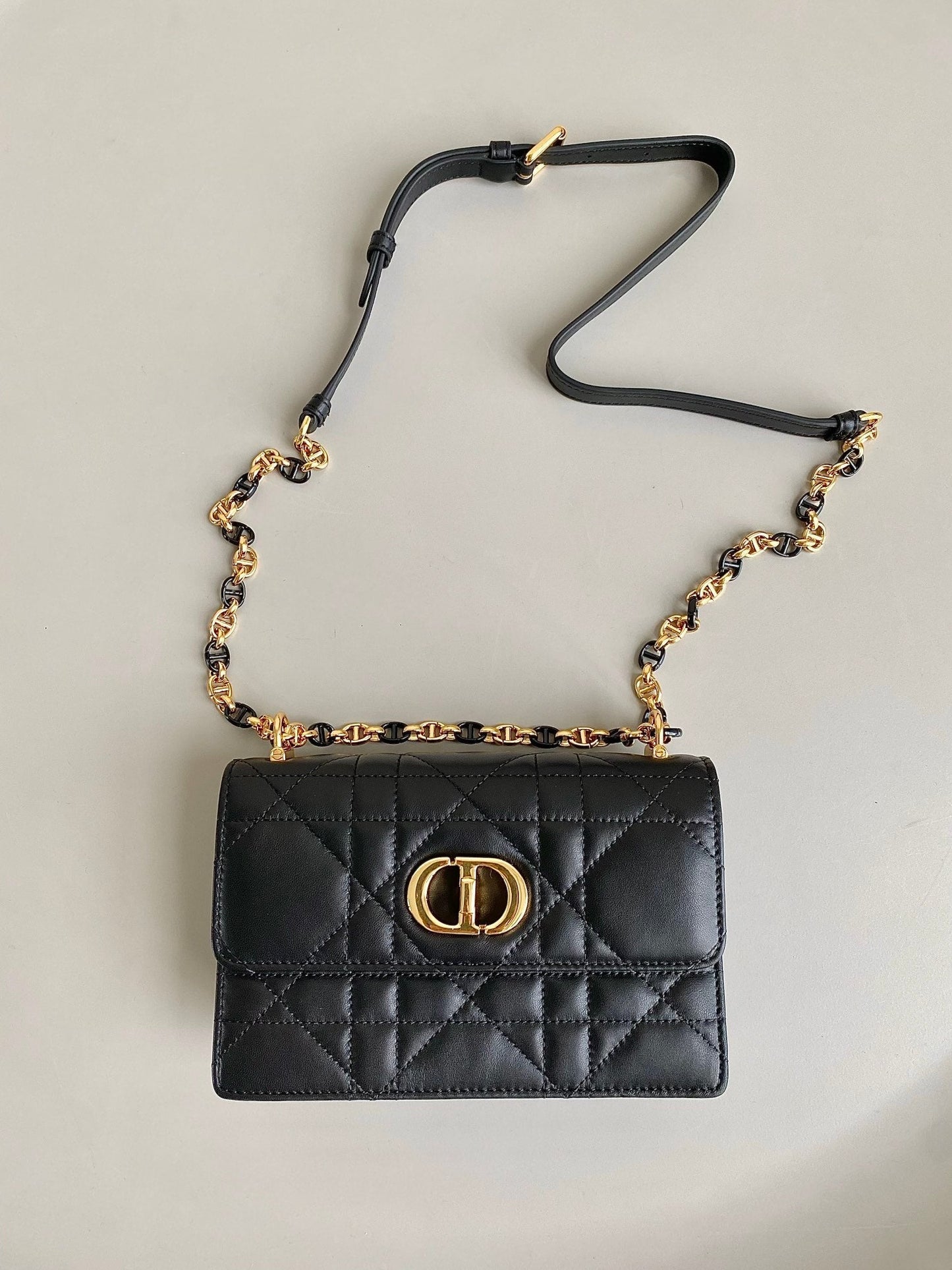 Luxury DiorMINI CHAIN BAG 17 IN BLACK CALFSKIN