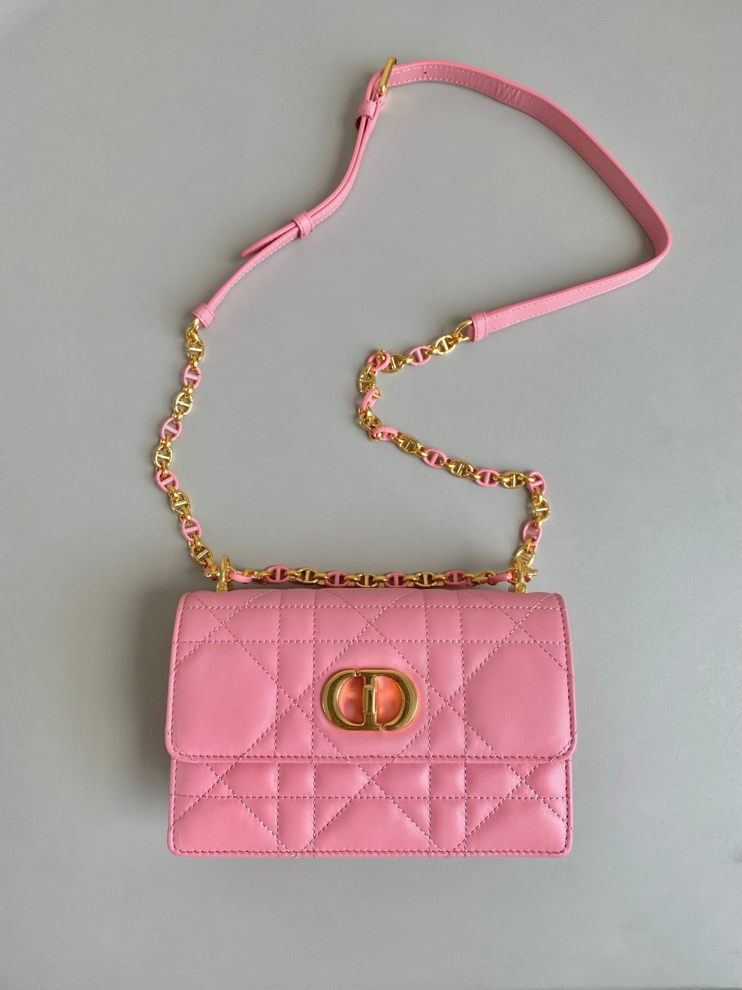 Luxury DiorMINI CHAIN BAG 17 IN LIGHT PINK CALFSKIN