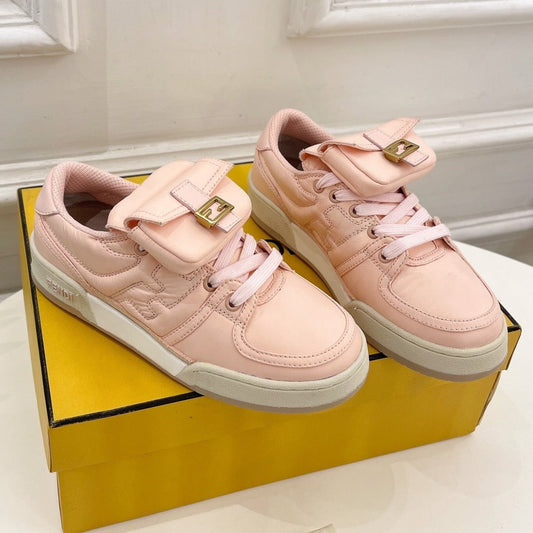Luxury FendiLuxury FendiTRAINER SNEAKER IN LIGHT PINK LAMBSKIN