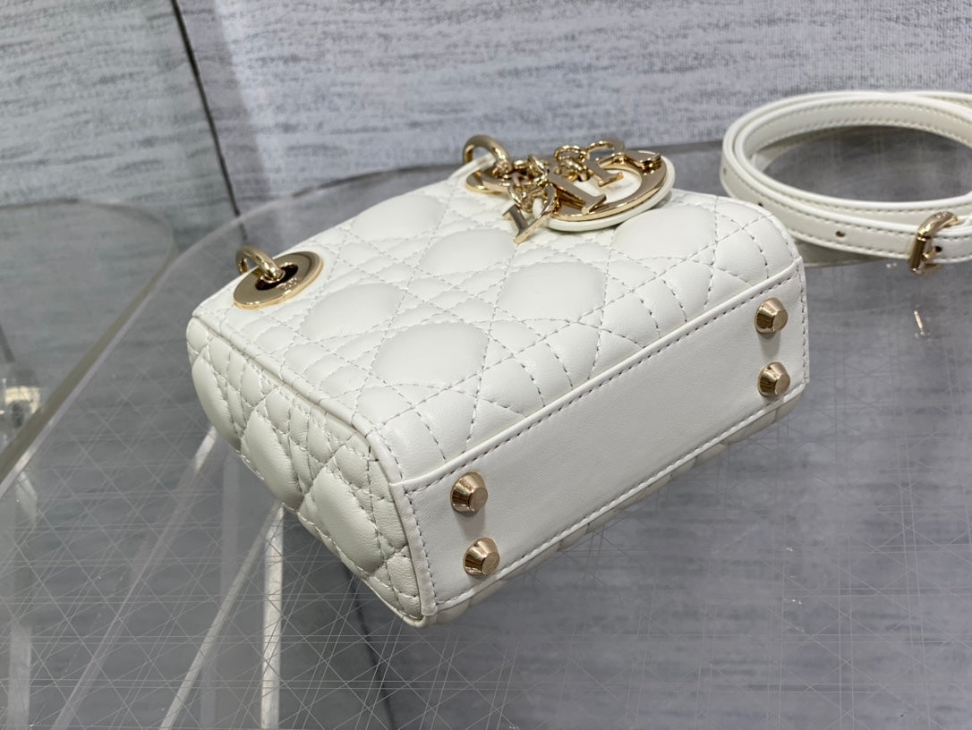 Luxury Diormicro lady 12 white lambskin ghw
