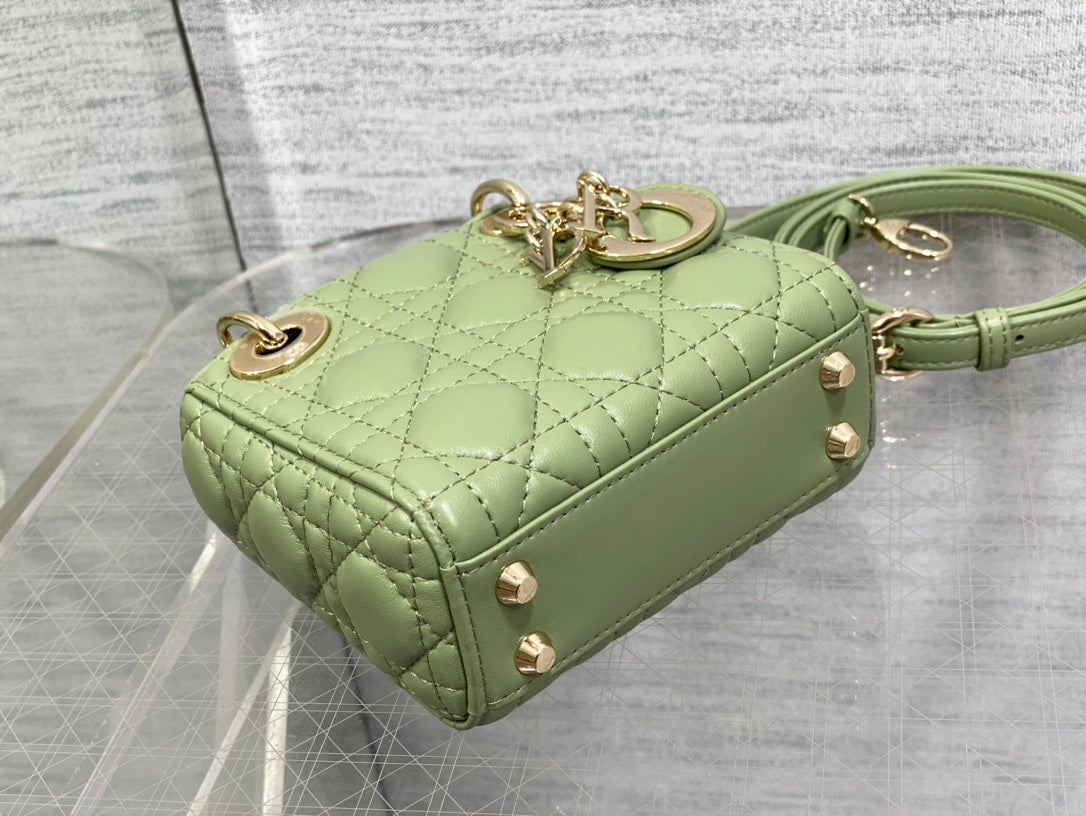 Luxury Diormicro lady 12 green lambskin ghw
