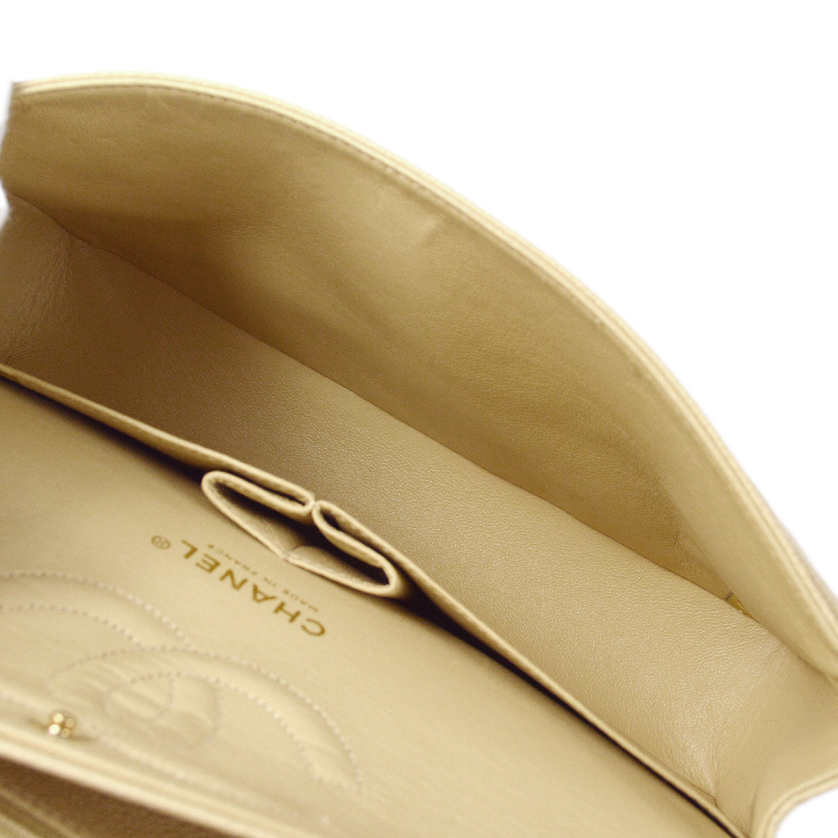 CHANEL 2004 -2005 Classic Double Flap Medium Beige Caviar 67705